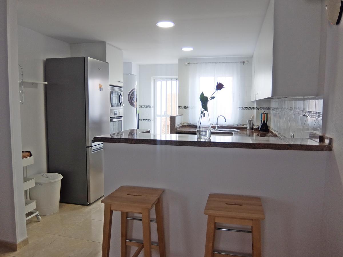 Apartamento Familiar Junto A La Playa De San Fernando - Oliva Eksteriør billede