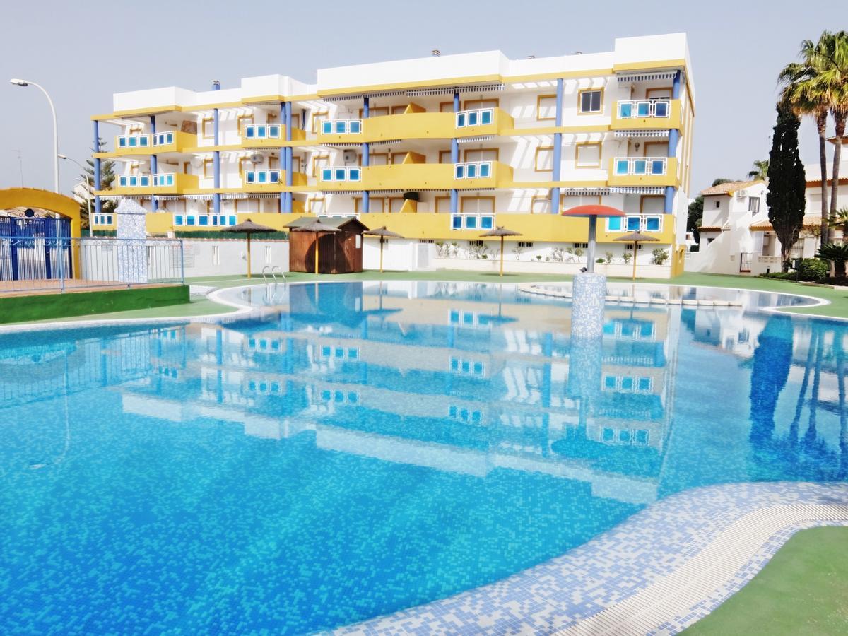 Apartamento Familiar Junto A La Playa De San Fernando - Oliva Eksteriør billede